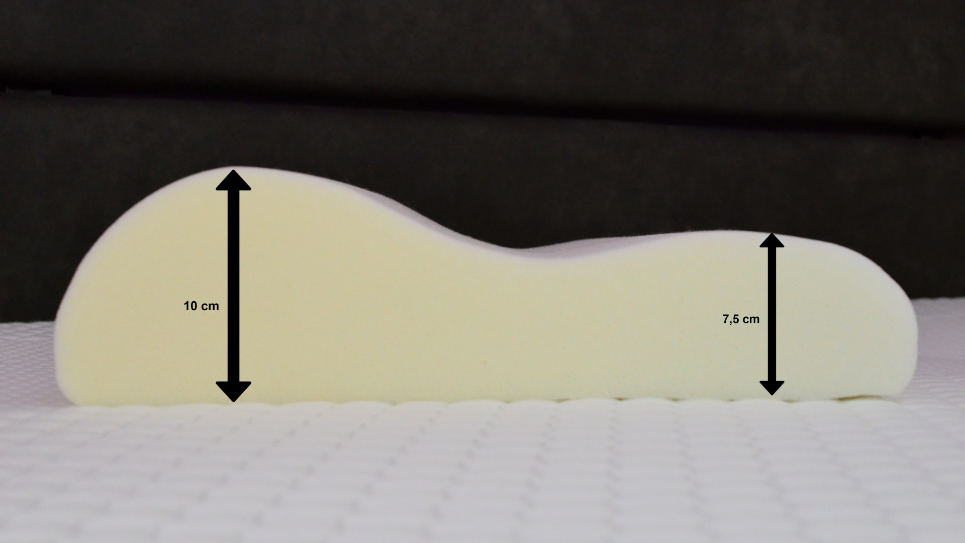 Polštář z paměťové pěny VISCO 40x60 cm, povlaku: povlak z jersey