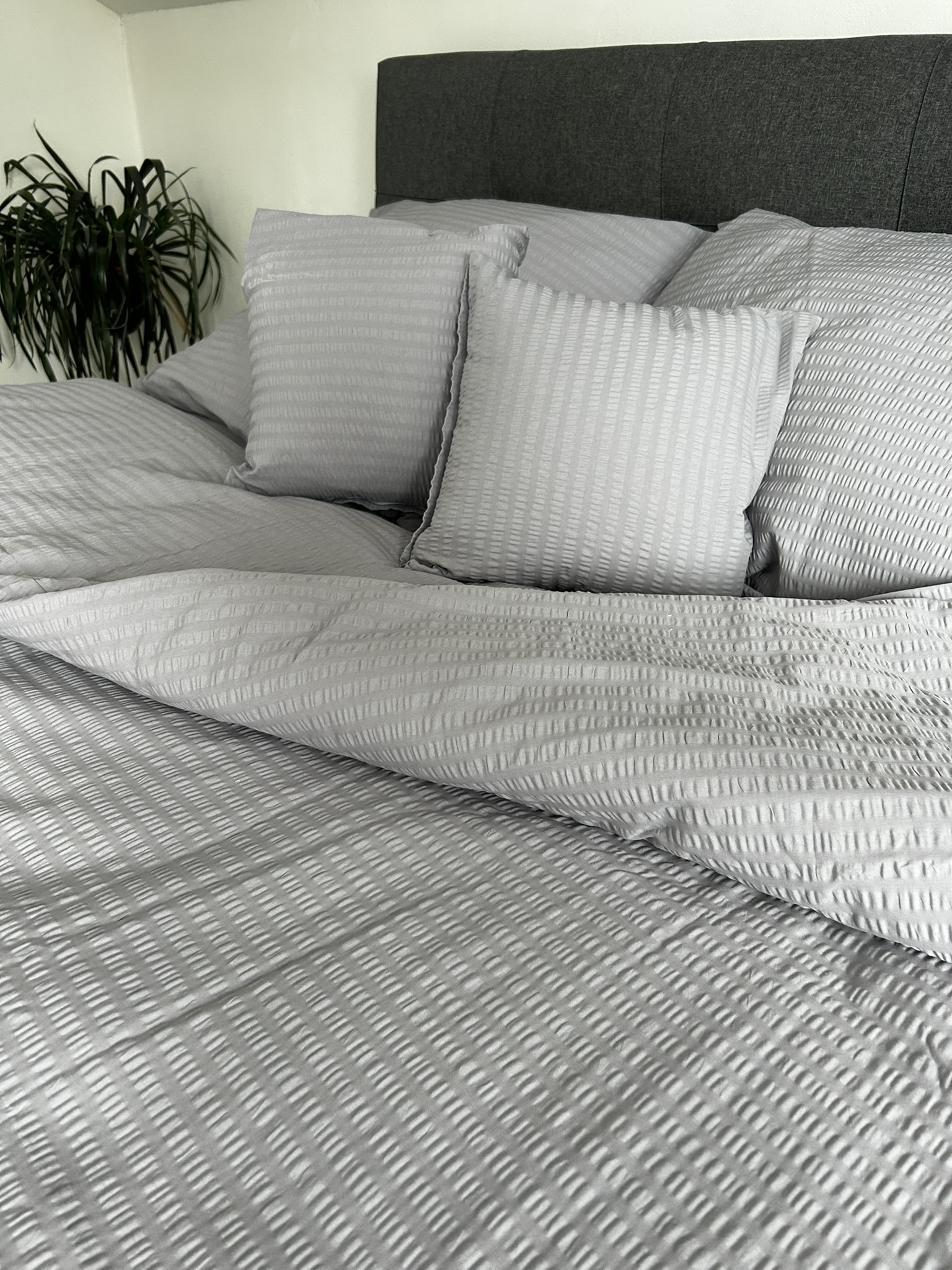 Prodloužené povlečení krep UNI 140x220, 70x90cm Šedé, zapínání: zipový uzávěr