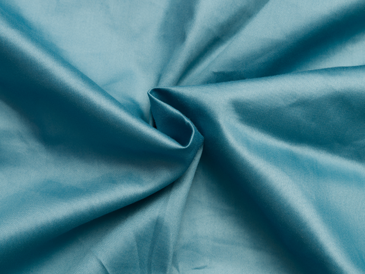 Napínací saténové prostěradlo petrolové, rozměr: 180x200 dvojlůžko