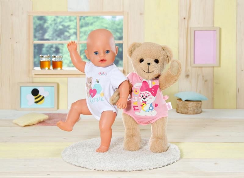 Medvídek BABY born, bílé oblečení