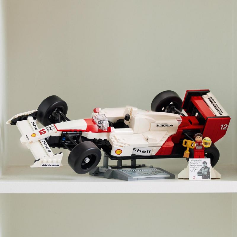 LEGO® Icons 10330 McLaren MP4/4, Ayrton Senna