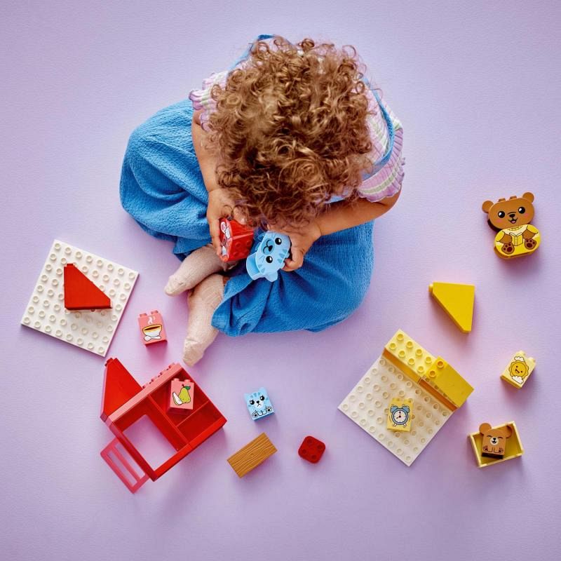 LEGO® DUPLO 10414 Každodenní aktivity: Jídlo a spánek