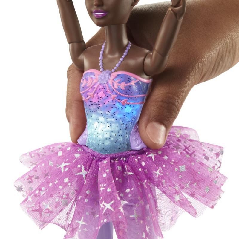 Barbie® SVÍTÍCÍ MAGICKÁ BALETKA S FIALOVOU SUKNÍ